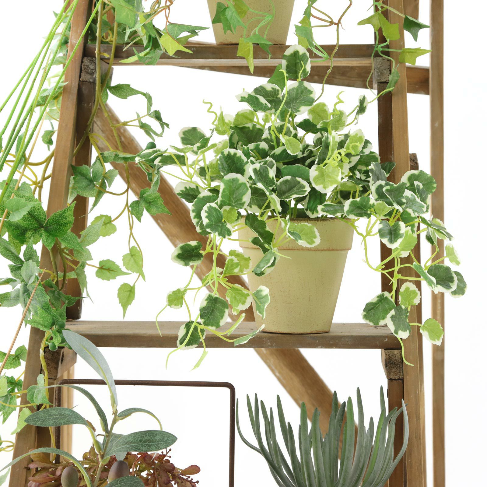 No8407 フェイクグリーン 「表情のちがう3つの葉で彩る × 並べるだけで